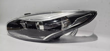 Laden Sie das Bild in den Galerie-Viewer, Frontscheinwerfer Renault Megane III 1307024478 LED Links Scheinwerfer Headlight