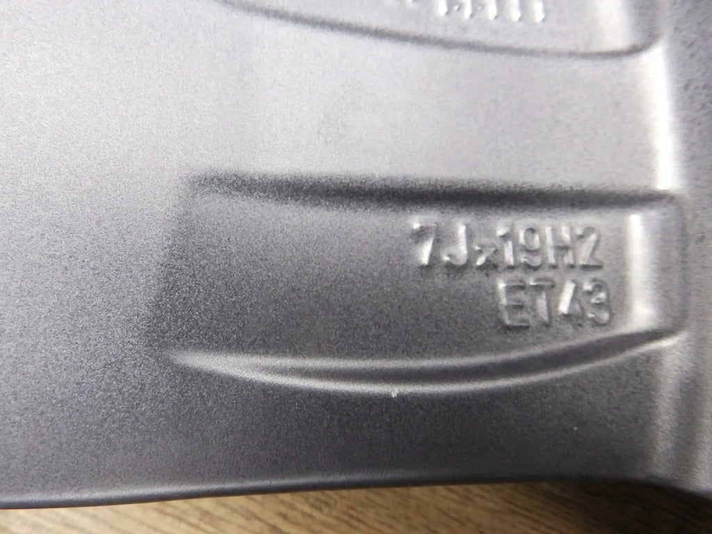 1x Alufelge 19 Zoll 7.0" 5x112 43ET Glanz Graphit 5NN601025 Mg Tiguan Allspace