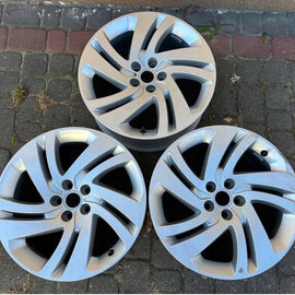 1x Alufelge 18 Zoll 8.0