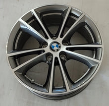 Load image into Gallery viewer, 1x Alufelge 17 Zoll 7.5" 5x112 27ET 6863417 BMW 5 G31 G30 Rim Wheel FEL7571987858aw