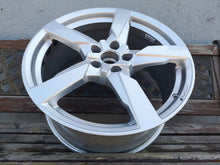 Load image into Gallery viewer, 1x Alufelge 19 Zoll 9.0" 5x112 52ET Glanz Silber 8S0601025 Audi Tt Rim Wheel FEL8946537135xf
