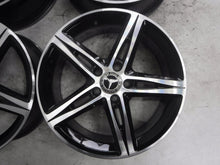 Laden Sie das Bild in den Galerie-Viewer, 4x Alufelge 18 Zoll 7.5" 5x112 49ET Glanz Schwarz A1774010700 Mercedes-Benz W177 FEL9907796824oo