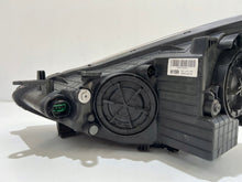 Load image into Gallery viewer, Frontscheinwerfer Hyundai I30 R009H192TEW Rechts Scheinwerfer Headlight SCH6399320734oi