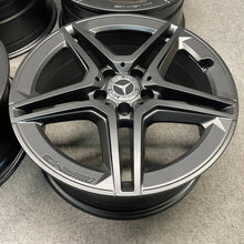 Laden Sie das Bild in den Galerie-Viewer, 4x Alufelge 18 Zoll 7.5" 5x112 49ET A1774011500 Mercedes-Benz Cla Rim Wheel FEL5740461701lu