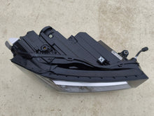 Load image into Gallery viewer, Frontscheinwerfer Skoda Superb I 3P1941016B Rechts Scheinwerfer Headlight SCH4449147903np