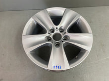Laden Sie das Bild in den Galerie-Viewer, 1x Alufelge 17 Zoll 8.0" 5x120 30ET Glanz Silber 6790172 BMW F11 F06 F10 FEL6566338684mt