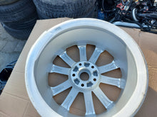 Load image into Gallery viewer, 1x Alufelge 17 Zoll 7.0" 5x114.3 37ET 124R-001522 Renault Rim Wheel FEL2625484255ac