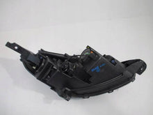 Laden Sie das Bild in den Galerie-Viewer, Frontscheinwerfer Peugeot 2008 9814749080-123DS-F353AC-A4261A Links Headlight SCH6410902735pb