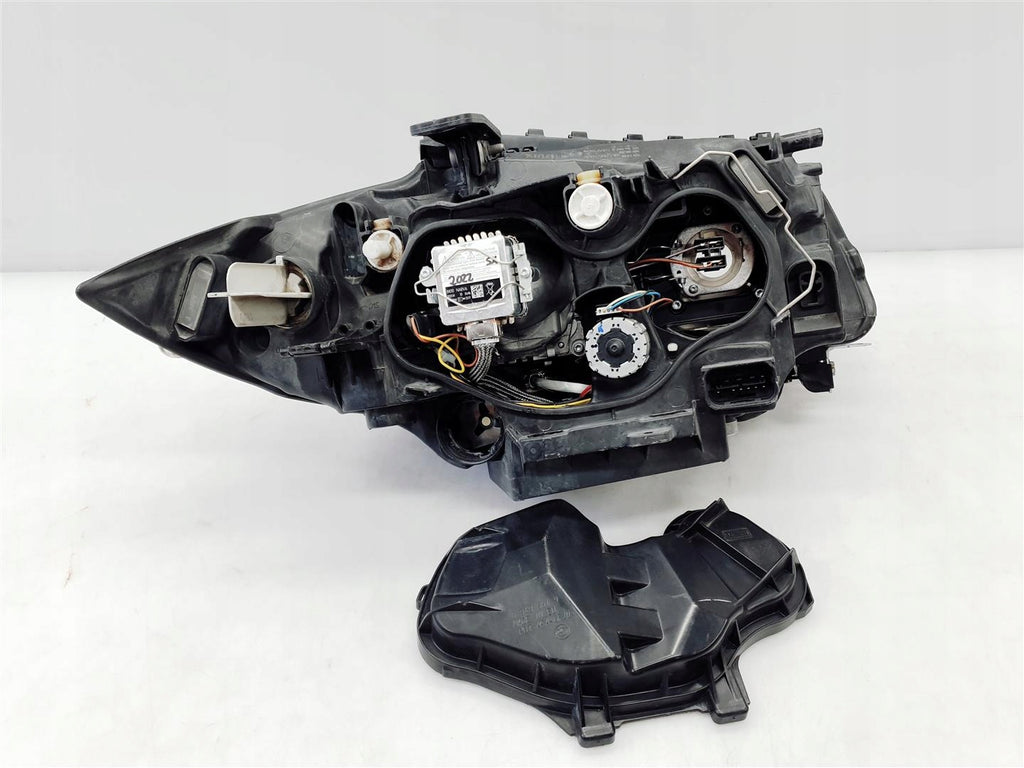 Frontscheinwerfer BMW 1 E81 E82 E87 89311151 6924489-11 Xenon Links Headlight