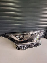 Laden Sie das Bild in den Galerie-Viewer, Frontscheinwerfer Toyota C-Hr Chr 81110-F4170-00 81110F417000 LED Rechts