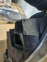 Load image into Gallery viewer, Frontscheinwerfer Toyota Proace 9808581180 Rechts Scheinwerfer Headlight SCH2556439735qw