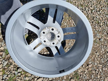 Load image into Gallery viewer, 4x Alufelge 17 Zoll 7.0" 5x112 42ET Glanz Silber 8W0601025P Audi Rim Wheel FEL6458979846su