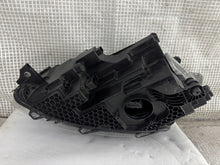 Laden Sie das Bild in den Galerie-Viewer, Frontscheinwerfer VW Caddy 2K8941036H Full LED Rechts Scheinwerfer Headlight SCH4022747046td
