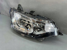 Laden Sie das Bild in den Galerie-Viewer, Frontscheinwerfer Mitsubishi Outlander III 103419012134 Xenon FALSE Headlight SCH7955767322pr