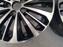 Load image into Gallery viewer, 1x Alufelge 18 Zoll 8.0" 5x108 42ET Glanz Schwarz 32209455 Volvo Xc90 Xc60