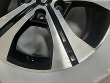 Laden Sie das Bild in den Galerie-Viewer, 1x Alufelge 17 Zoll 7.0&quot; 5x114.3 49ET 403007582 Renault III 1 Rim Wheel