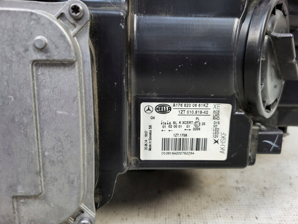 Frontscheinwerfer Mercedes-Benz W176 A1768200661 Xenon Rechts Headlight SCH1459753172bo