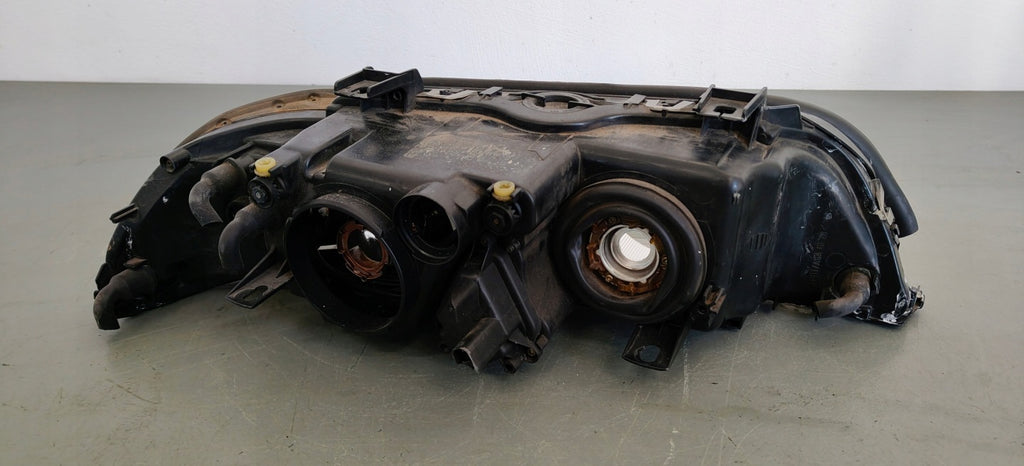 Frontscheinwerfer BMW 5 E39 Xenon Links Scheinwerfer Headlight SCH5822502130ud
