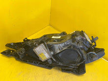 Laden Sie das Bild in den Galerie-Viewer, Frontscheinwerfer Honda Hr-V Logo 33100T7SA01 Xenon Rechts Headlight