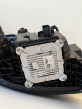 Laden Sie das Bild in den Galerie-Viewer, Frontscheinwerfer Renault Megane E-Tech 260605490R 260103279R Vorderseite SCH2039778056og