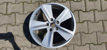 Laden Sie das Bild in den Galerie-Viewer, 1x Alufelge 17 Zoll 7.5" 5x112 51ET Glanz Silber 5F0601025B Seat I Rim Wheel FEL2772025566nc