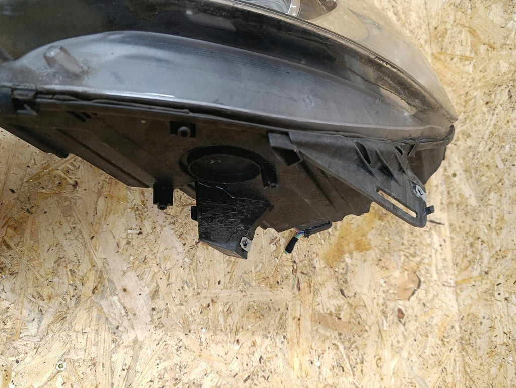 Frontscheinwerfer Opel Zafira C 13399858 Vorderseite Scheinwerfer Headlight