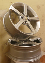 Laden Sie das Bild in den Galerie-Viewer, 4x Alufelge 17 Zoll 6.5" 5x112 44ET Glanz Silber A1774011200 Mercedes-Benz W177 FEL8104307793jj