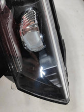 Laden Sie das Bild in den Galerie-Viewer, Frontscheinwerfer VW T-Roc 2GA941036P 90138913 Full LED Rechts Headlight