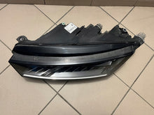 Laden Sie das Bild in den Galerie-Viewer, Frontscheinwerfer Skoda Octavia IV 5E4941015A LED Links Scheinwerfer Headlight SCH8790969716vp