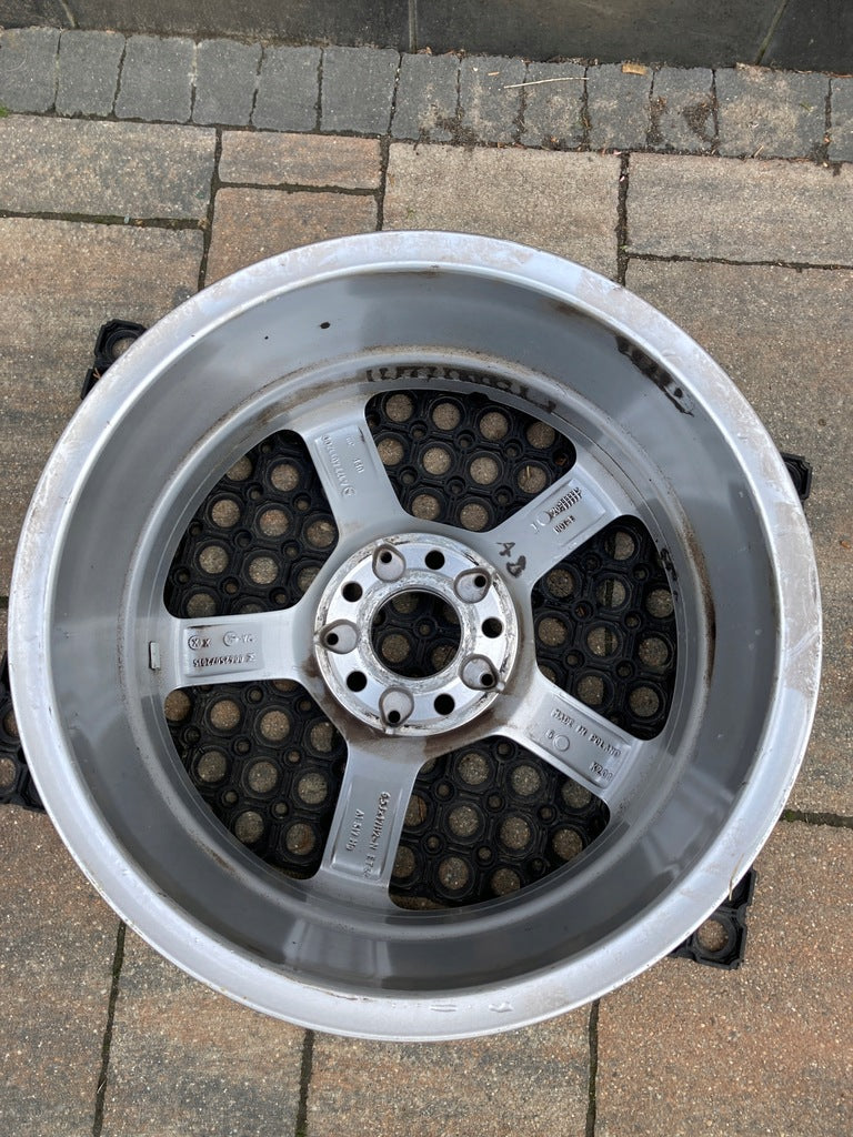 1x Alufelge 17 Zoll 6.5" 5x112 44ET Glanz Silber A1774011200 Mercedes-Benz Cla FEL8504956088nd