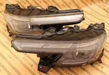 Laden Sie das Bild in den Galerie-Viewer, Frontscheinwerfer Alfa Romeo 50572572 50572576 LED Ein Satz Headlight SCH5361954421np