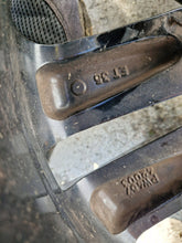 Laden Sie das Bild in den Galerie-Viewer, 1x Alufelge 18 Zoll 7.0&quot; 5x114.3 35ET Toyota Rim Wheel