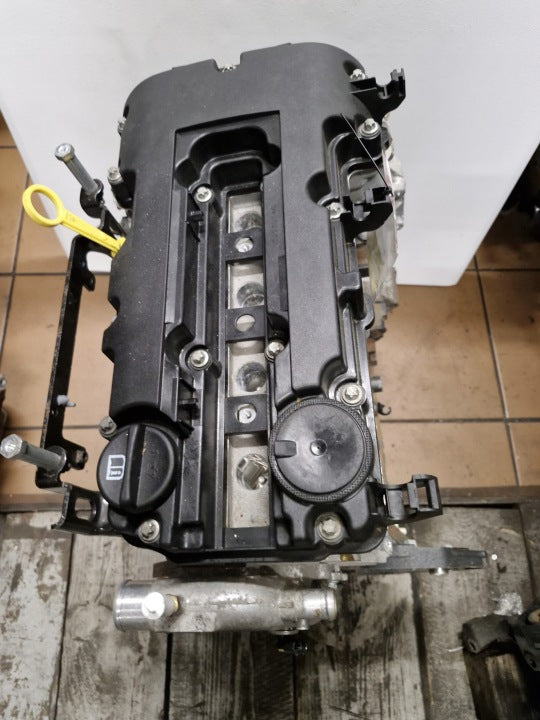 Motor Chevrolet Opel Volt Ampera A14XFL 1.4 151PS 111kW Engine Unkomplett MOT3240235339wy
