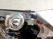 Laden Sie das Bild in den Galerie-Viewer, Frontscheinwerfer Kia Rio IV LED Rechts Scheinwerfer Headlight