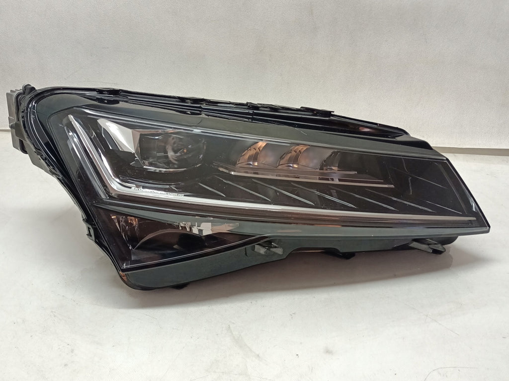 Frontscheinwerfer Skoda Superb 3V1941016D LED Rechts Scheinwerfer Headlight SCH9864314765et