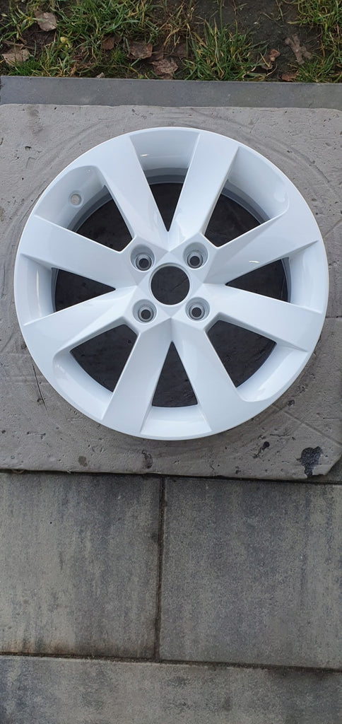 1x Alufelge 15 Zoll 5.5" 4x100 41ET Glanz Silber 1ST601025 Seat Mii Citigo Up FEL9458356660tp