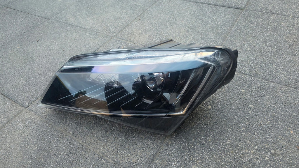 Frontscheinwerfer Skoda Superb III 3V1941015B LED Links Scheinwerfer Headlight SCH4816721177dg