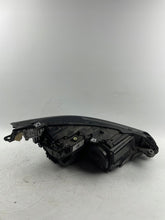 Laden Sie das Bild in den Galerie-Viewer, Frontscheinwerfer VW Golf VIII 5H1941035J LED Links Scheinwerfer Headlight SCH1436689343vp