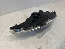 Laden Sie das Bild in den Galerie-Viewer, Frontscheinwerfer Ford Fiesta 8A61-13W029CF Rechts Scheinwerfer Headlight SCH4779833264iu