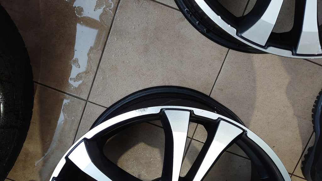 1x Alufelge 18 Zoll 8.0" 5x120 35ET BMW E60 Rim Wheel