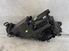 Laden Sie das Bild in den Galerie-Viewer, Frontscheinwerfer Seat Tarraco 5FJ941008J Full LED Rechts Scheinwerfer Headlight