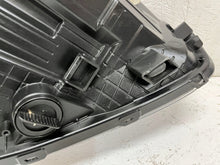 Laden Sie das Bild in den Galerie-Viewer, Frontscheinwerfer Kia Ceed 92101A2020 LED Links Scheinwerfer Headlight