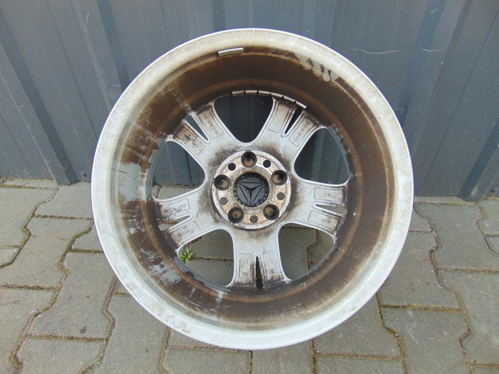 1x Alufelge 17 Zoll 8.0" 5x112 38ET A2114013602 Mercedes-Benz W211 Rim Wheel