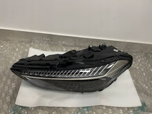 Laden Sie das Bild in den Galerie-Viewer, Frontscheinwerfer Audi A5 8B3941033AA LED Links Scheinwerfer Headlight SCH4253126730ze