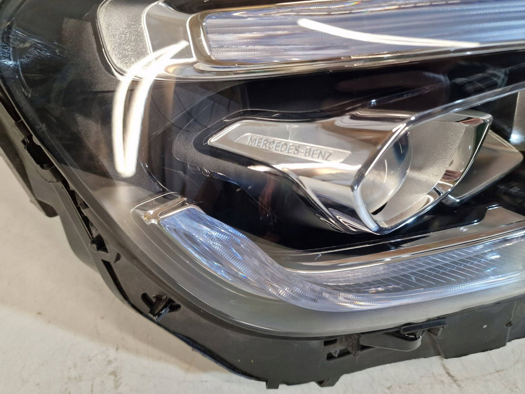 Frontscheinwerfer Mercedes-Benz Glb X247 A2479062005 Rechts Headlight SCH7344288512kk