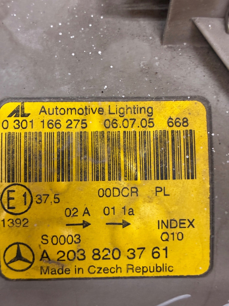 Frontscheinwerfer Mercedes-Benz W203 A2038203781 Links Scheinwerfer Headlight SCH8548879887uw
