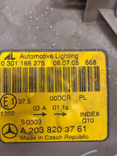 Laden Sie das Bild in den Galerie-Viewer, Frontscheinwerfer Mercedes-Benz W203 A2038203781 Links Scheinwerfer Headlight SCH8548879887uw