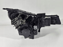 Laden Sie das Bild in den Galerie-Viewer, Frontscheinwerfer Hyundai Elantra VII 92101-AA LED Links Scheinwerfer Headlight SCH1729757097ko