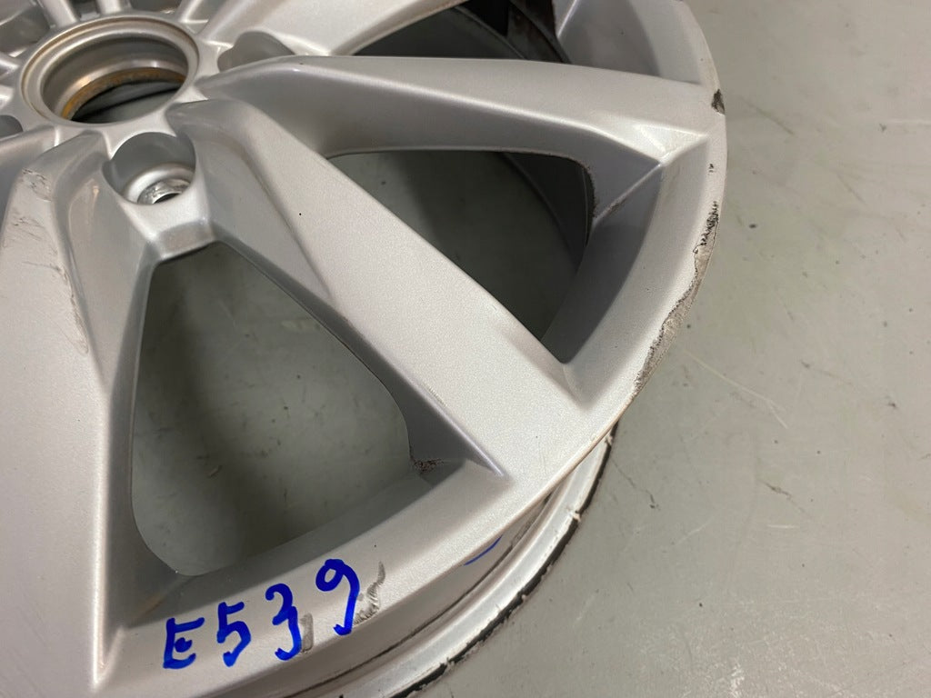 1x Alufelge 17 Zoll 6.0" 5x112 48ET Glanz 5G0601025 VW Golf Vii Rim Wheel FEL6723913769nz