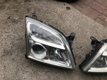 Load image into Gallery viewer, Frontscheinwerfer Opel Signum Vectra C Xenon Ein Satz Scheinwerfer Headlight SCH1749706976hl